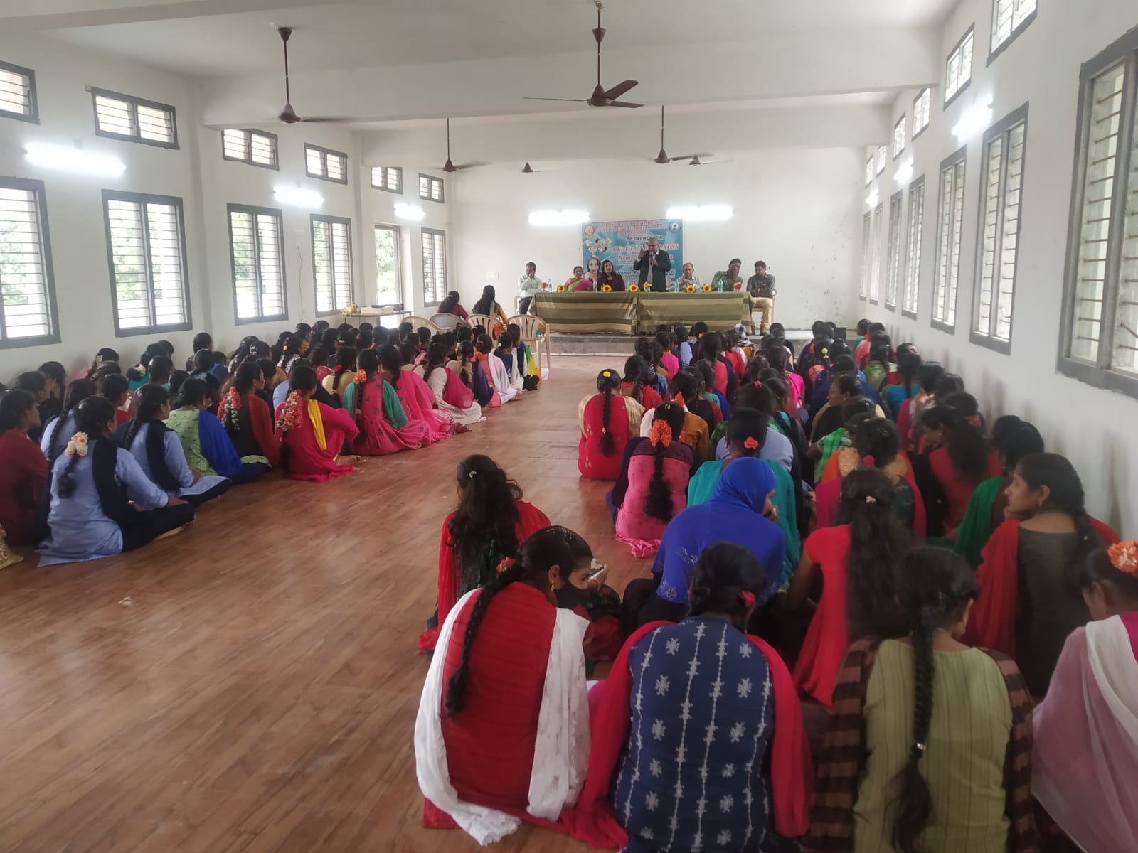 Today our Women Empowerment Cell conducted One Day Workshop on BEAUTY AND WELLNESS for girl students. Mrs. Ranju Geetha Sharma  attended as the Resource Person.  She explained the signifince of skin  care, make up, yoga and health. A demo was conduct