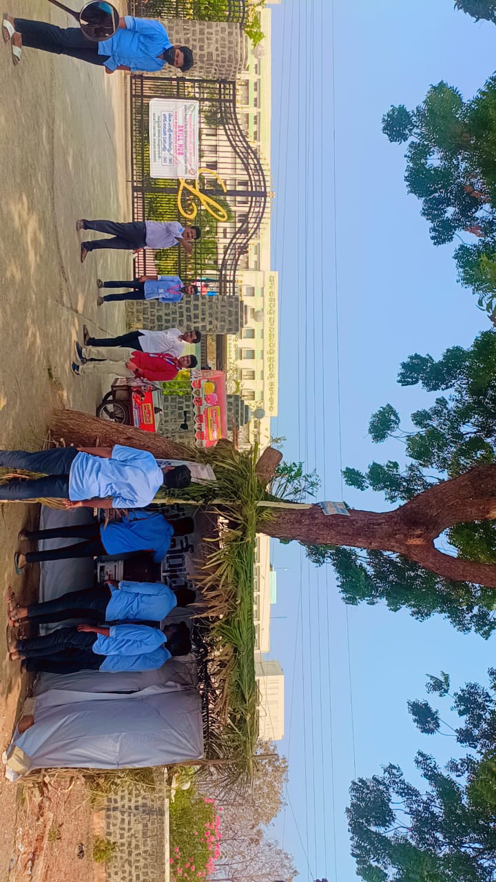 NSS UNIT STARTED COOL WATER POINT  The NSS Volunteers of our college started Cool Water Point for the benefit of passers-by at our college gate. Sri P. Rangarao, Vice-Principal inaugurated the water point.