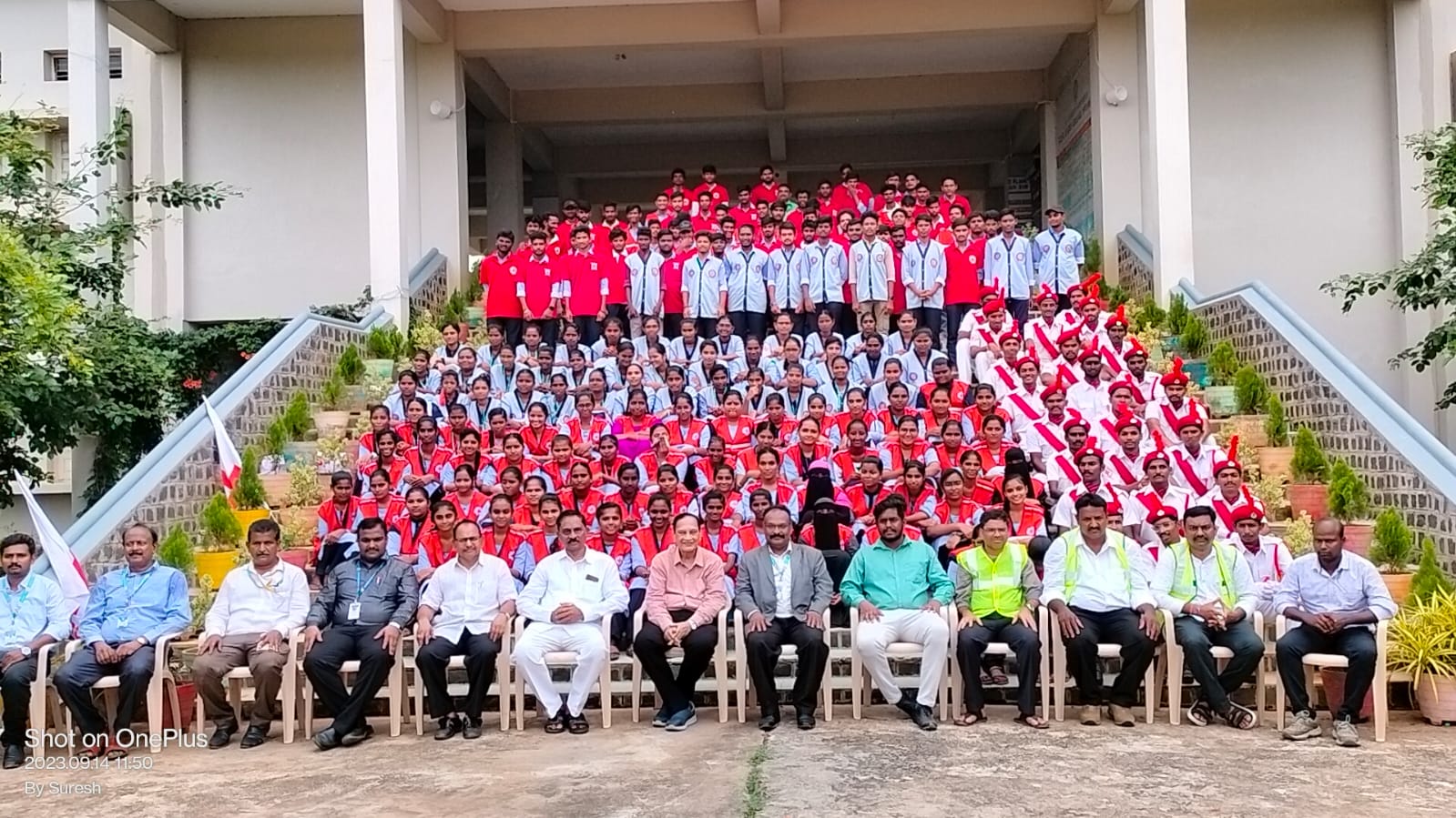 MEGA PLANTATION PROGRAMME  300 YRC Volunteers of the college planted 500 saplings on the National Highway-30 running adjacent to college.