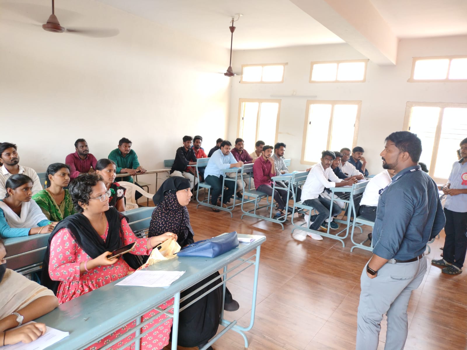  MEGA JOB MELA  JKC of the College conducted MEGA JOB MELA  in association with APSSDC