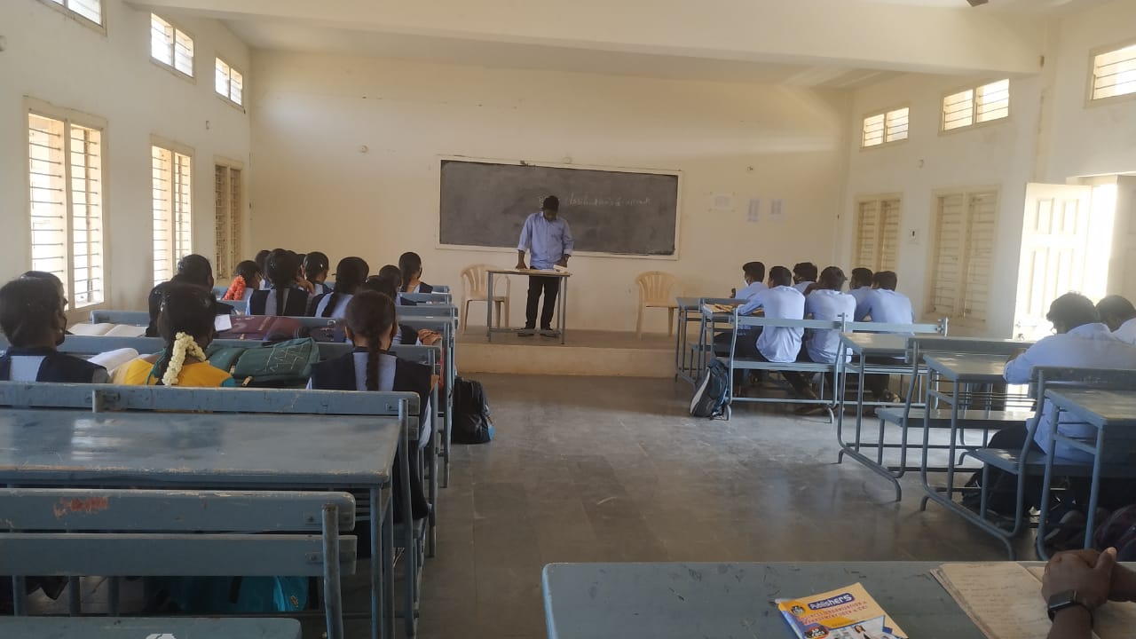 Conducting Student Seminar on 03-02-2022