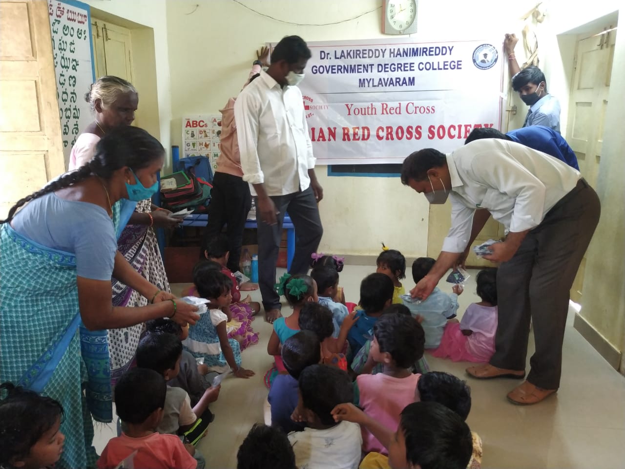DISTRIBUTING MASKS FOR CHILDREN