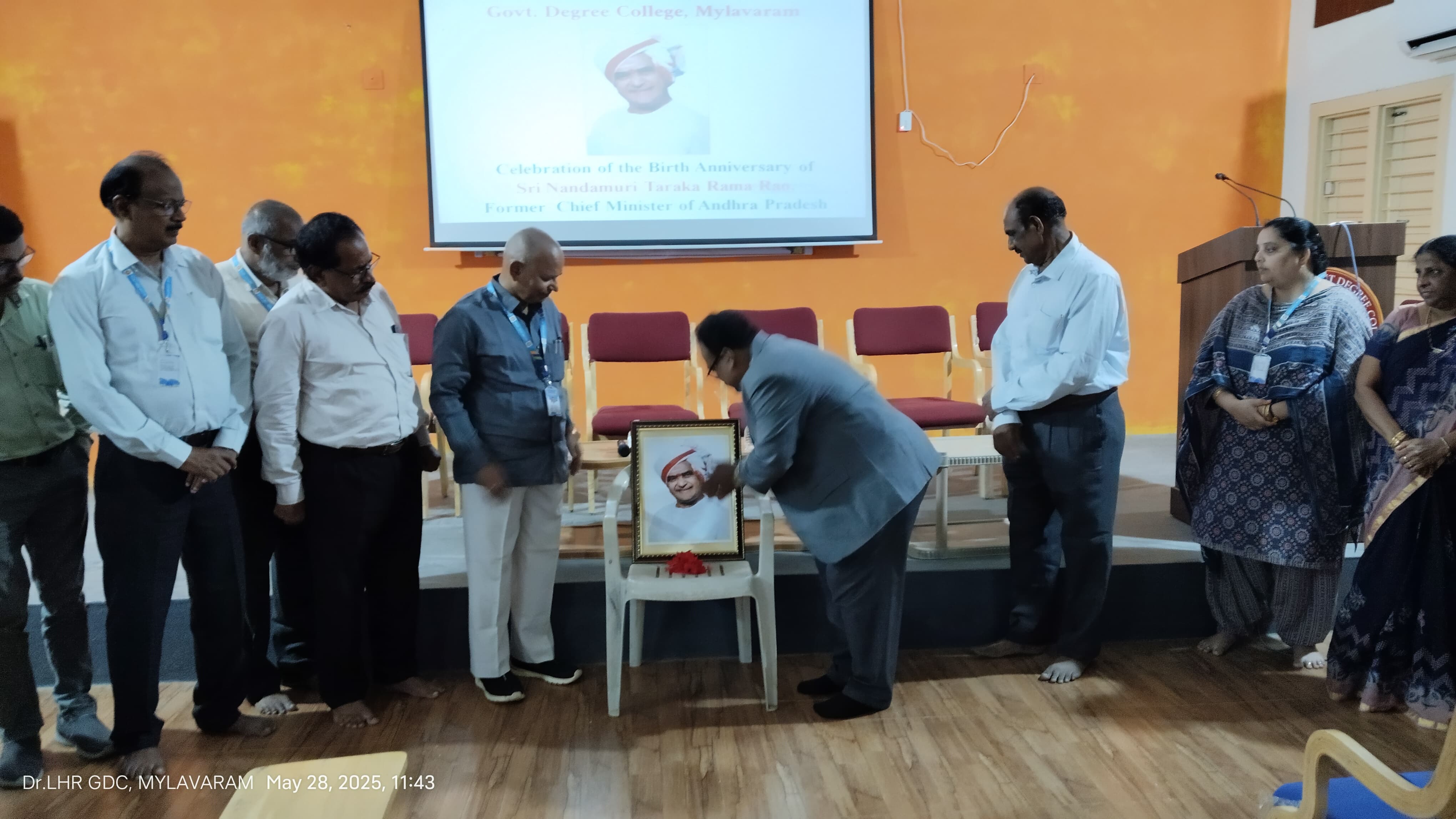 HOMAGE TO Dr.N.T.RAMARAO ON BIRTH ANNIVERSARY
