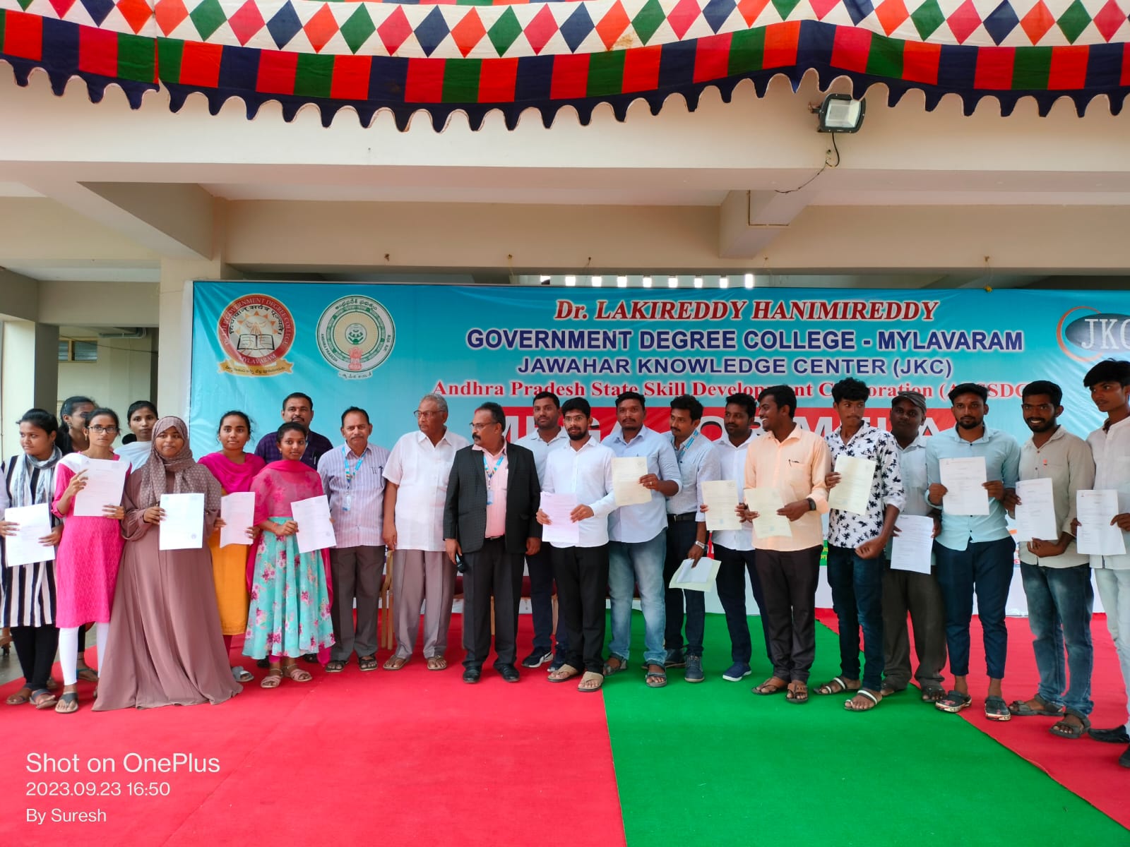 MEGA JOB MELA JKC of the College conducted MEGA JOB MELA in association with APSSDC