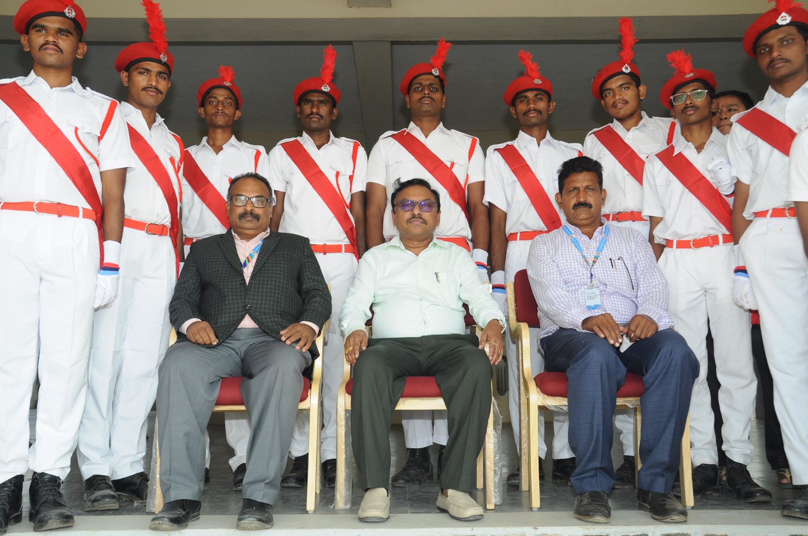 INAUGURATION OF AUDITORIUM AND 10 ADDITIONAL CLASSROOMS VISIT OF HONOURABLE COMMISSIONER SIR The Bus Shelter, Lakireddy Vikram-Siddharth Auditorium and 10 classrooms constructed by Dr. Lakireddy Hanimireddy, with a cost of Rs. 2.25 crores, are inau